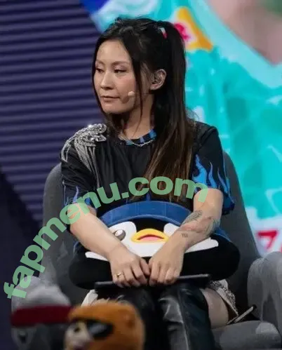 Yinsu Collins nude photo #0120 (YinsuCollins)