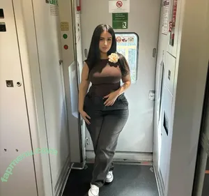 YiYi / Ja.gati / Truong Kha Di / tuilayiyi / yiyitruong99 nude photo #0040