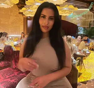 YiYi / Ja.gati / Truong Kha Di / tuilayiyi / yiyitruong99 nude photo #0052