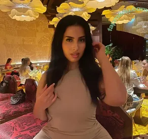 YiYi / Ja.gati / Truong Kha Di / tuilayiyi / yiyitruong99 nude photo #0053