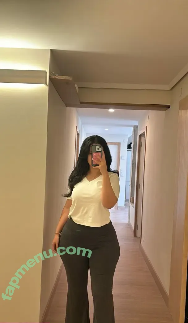 YiYi nude photo #0044 (Ja.gati / Truong Kha Di / tuilayiyi / yiyitruong99)