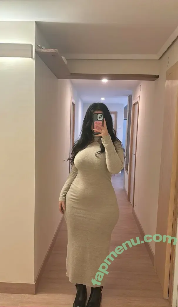 YiYi nude photo #0046 (Ja.gati / Truong Kha Di / tuilayiyi / yiyitruong99)