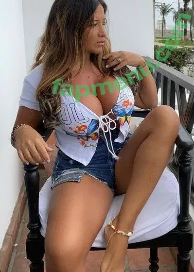 Yliana Diaz nude photo #0216 (ylidiaz_2)