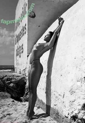 Yoana Nikolova / nikolova__y / nikolova_y nude photo #0518