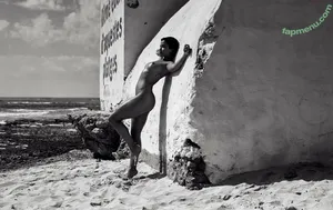 Yoana Nikolova / nikolova__y / nikolova_y nude photo #0525