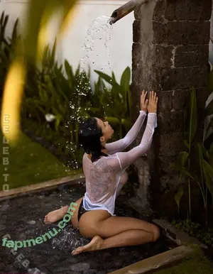 Yoana Nikolova / nikolova__y / nikolova_y nude photo #0640