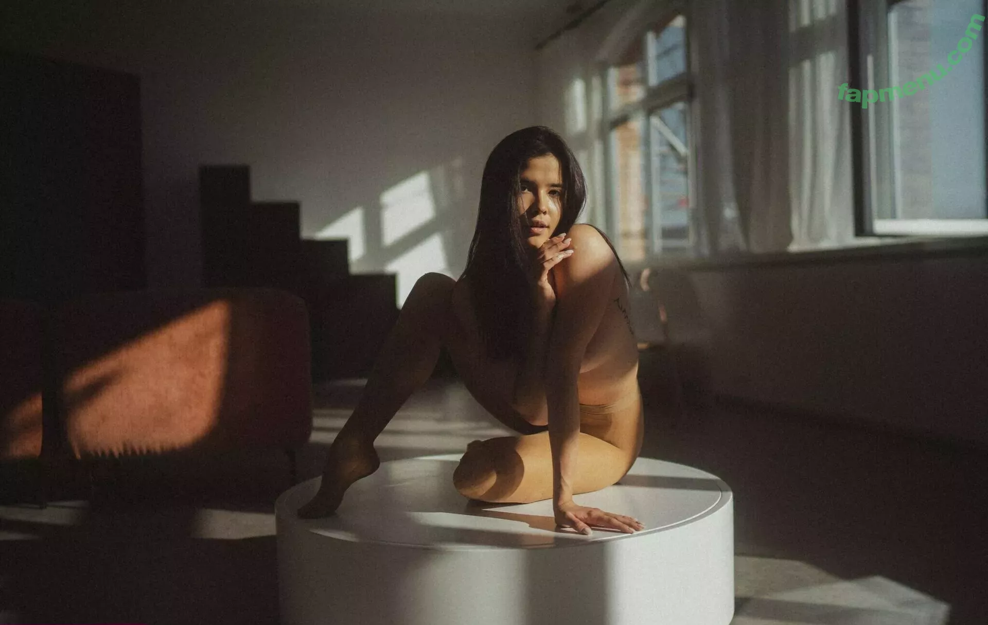 Yoana Nikolova nude photo #0024 (nikolova_y)