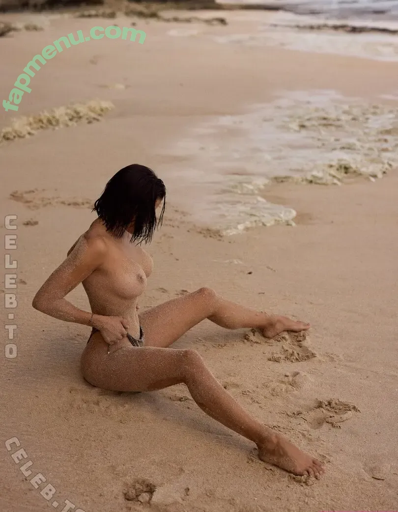 Yoana Nikolova nude photo #0558 (nikolova__y / nikolova_y)