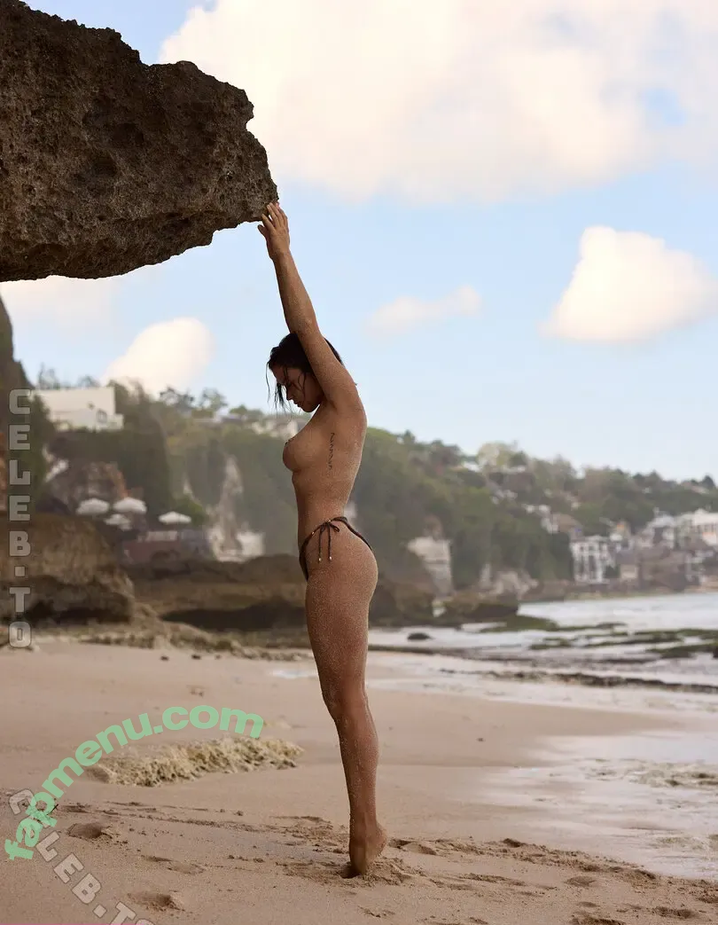 Yoana Nikolova nude photo #0562 (nikolova__y / nikolova_y)