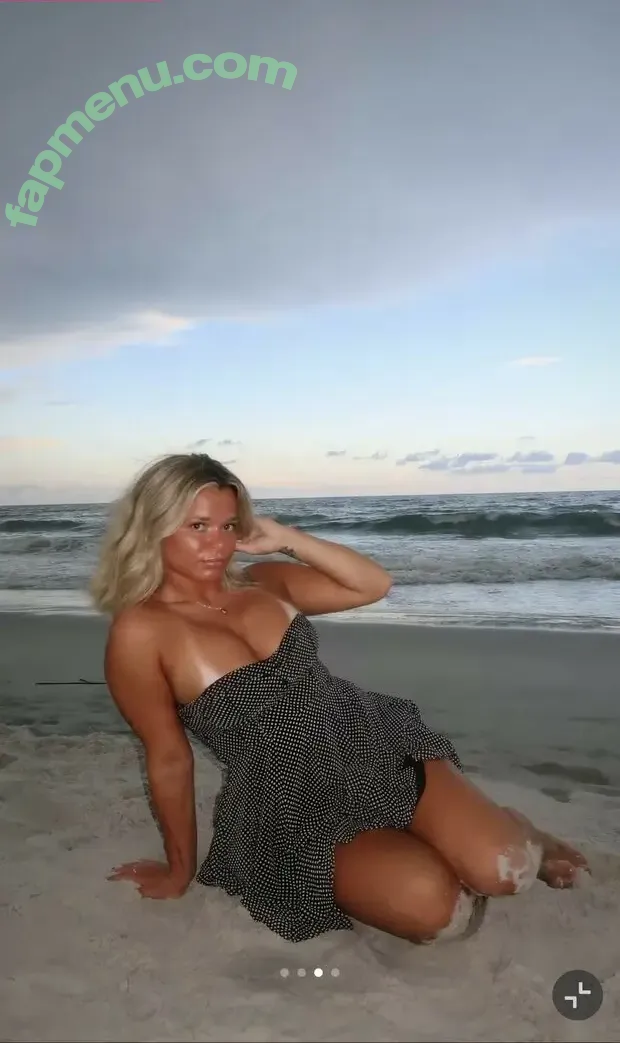 yogirllsav nude photo #0018 (savannahziglar)