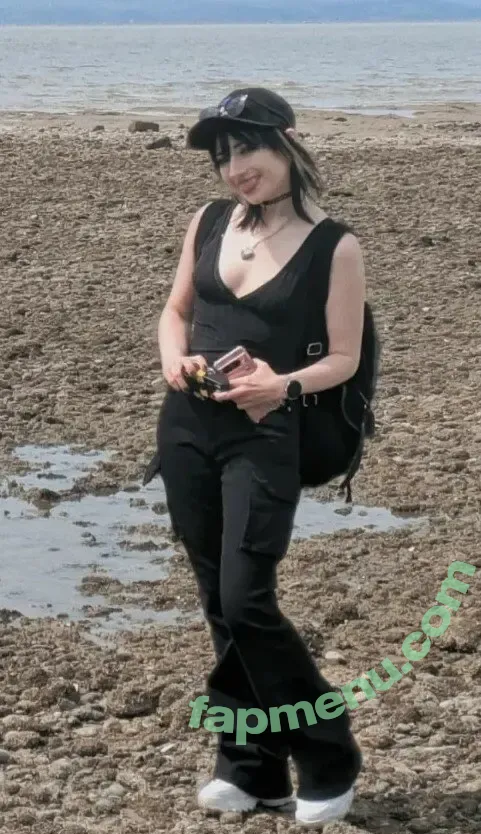 Yogscast Bouphe nude photo #0090 (bouphe / bouphemagic)