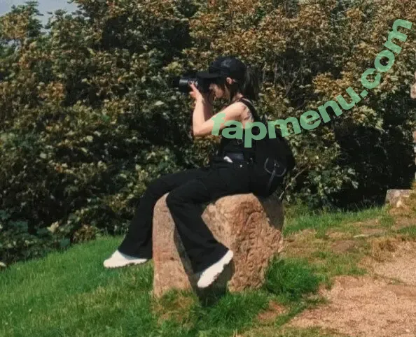 Yogscast Bouphe nude photo #0091 (bouphe / bouphemagic)
