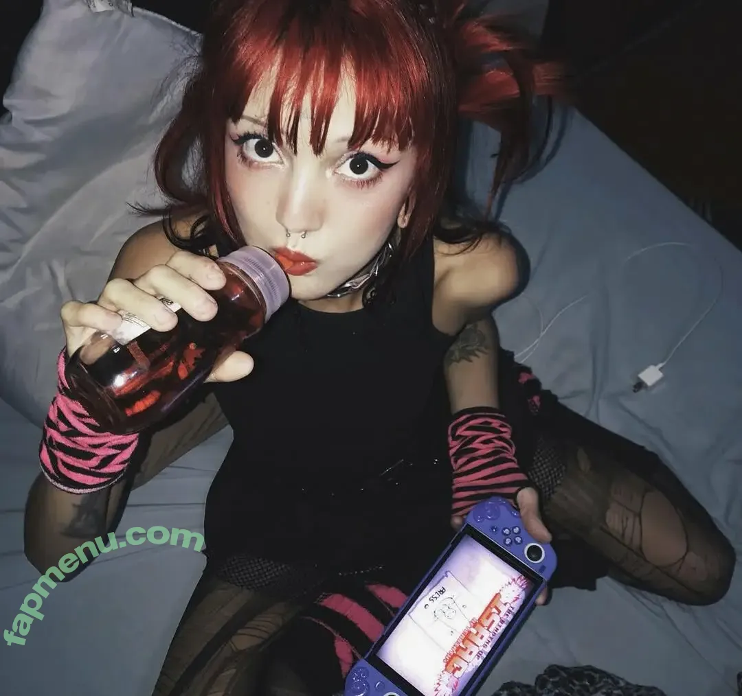 YoiFox nude photo #0106 (Anarcaemo)