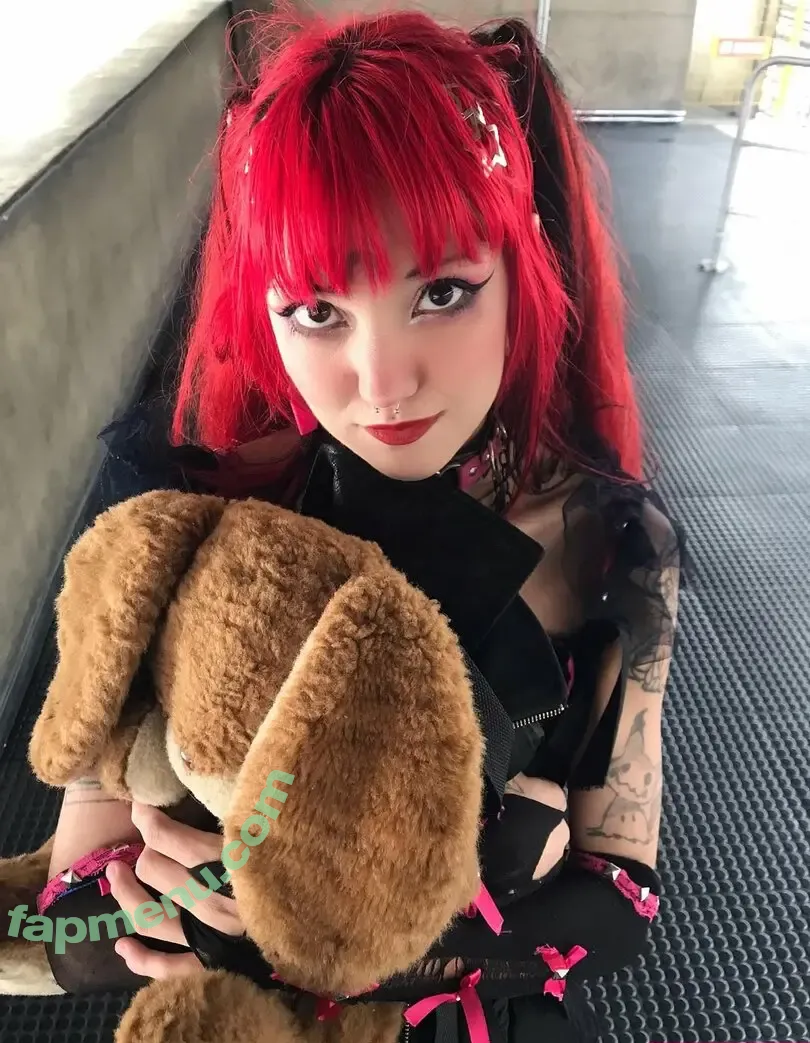 YoiFox nude photo #0108 (Anarcaemo)