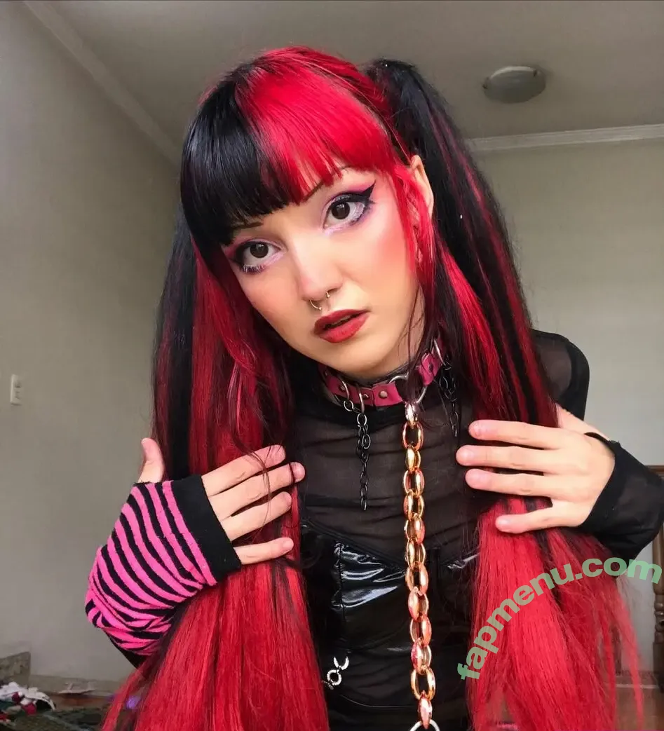 YoiFox nude photo #0111 (Anarcaemo)