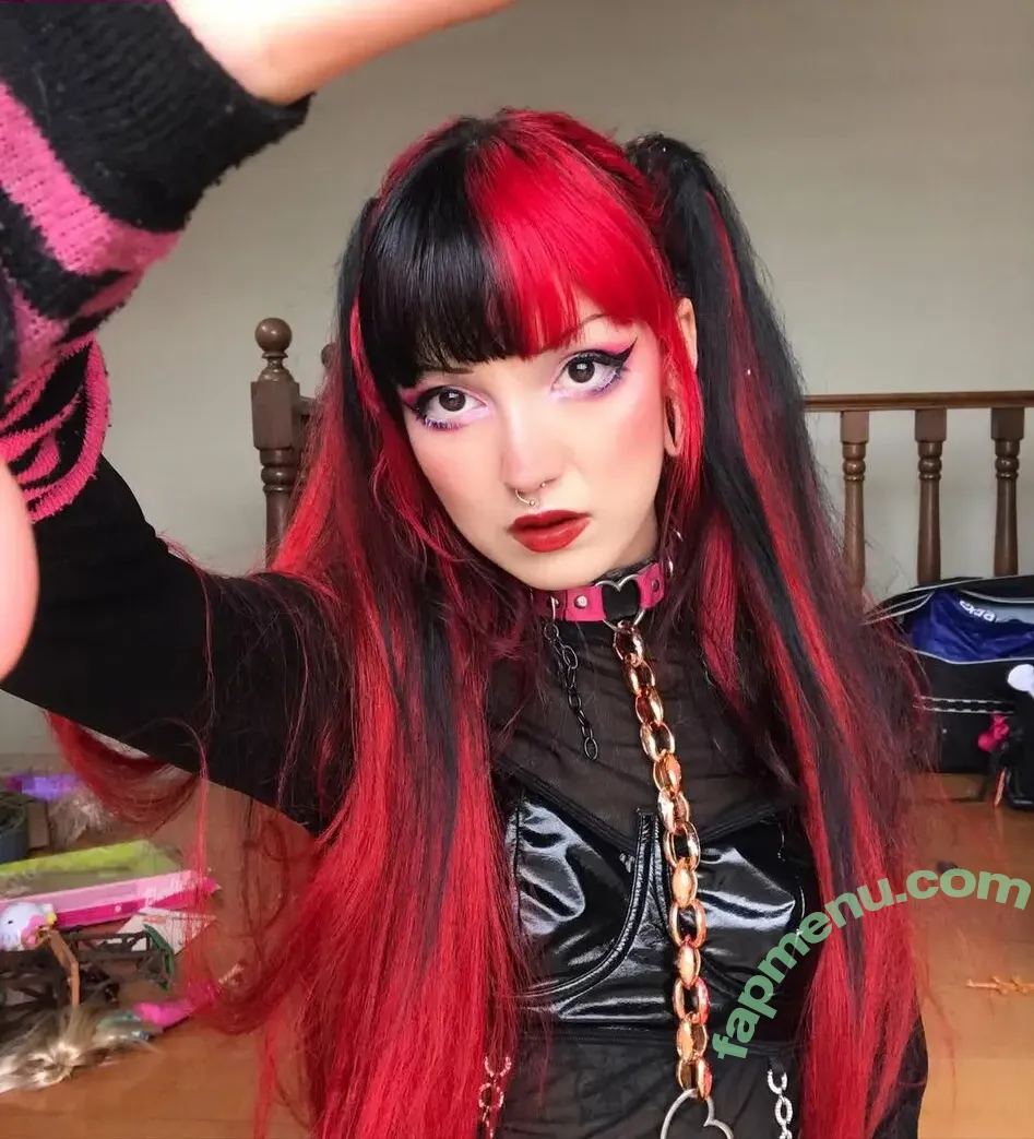 YoiFox nude photo #0113 (Anarcaemo)