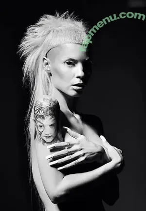 Yolandi Visser / zefside.represent nude photo #0024