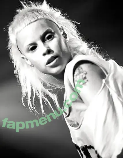 Yolandi Visser nude photo #0026 (zefside.represent)