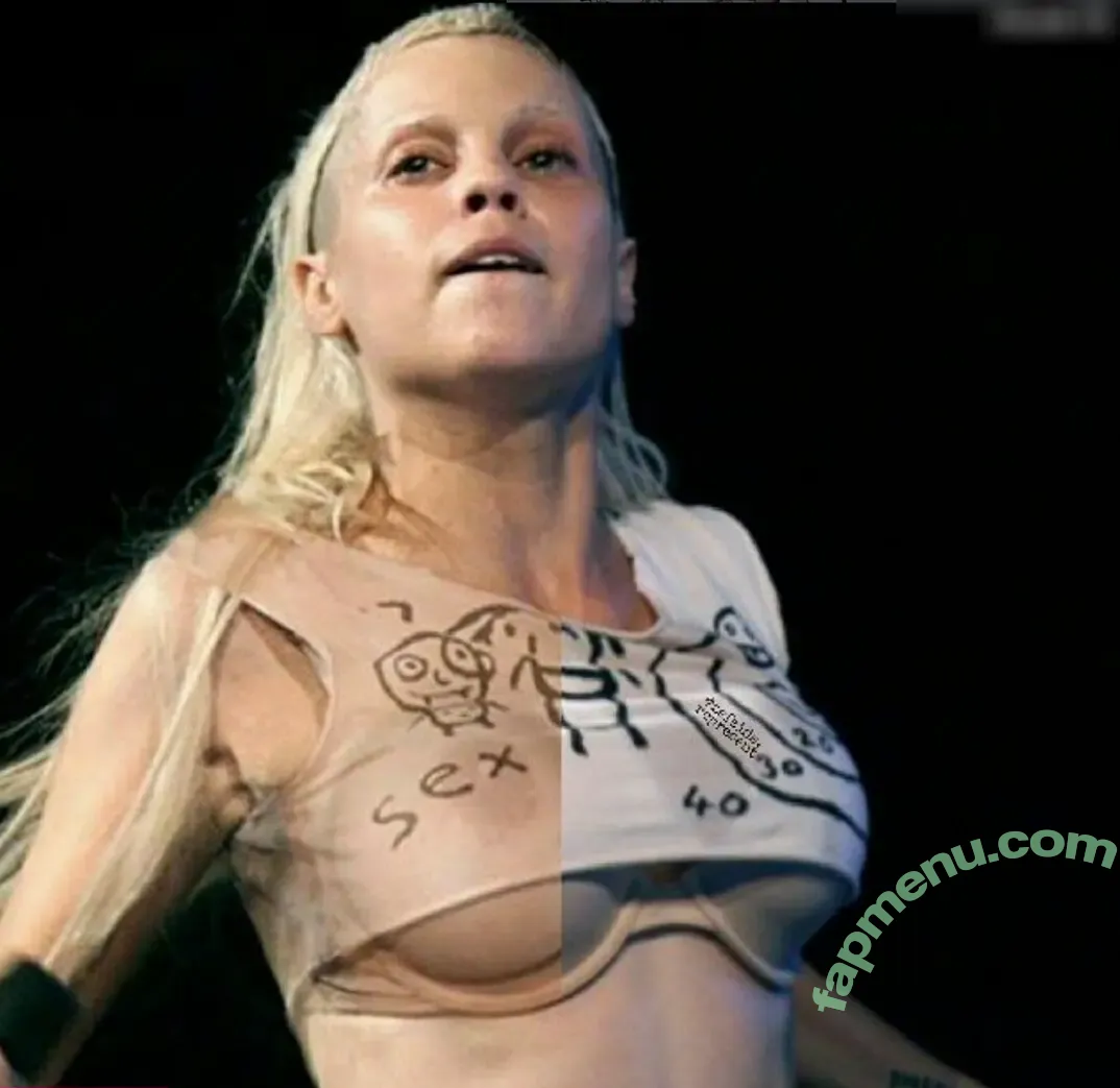 Yolandi Visser nude photo #0073 (dieantwoordd)