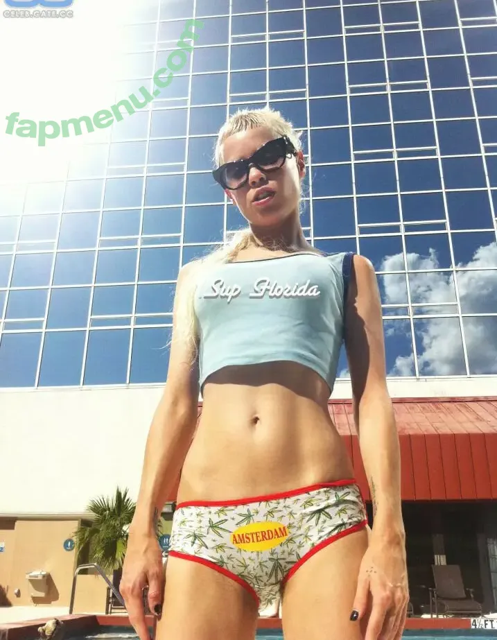 Yolandi nude photo #0008 (Yolandi)
