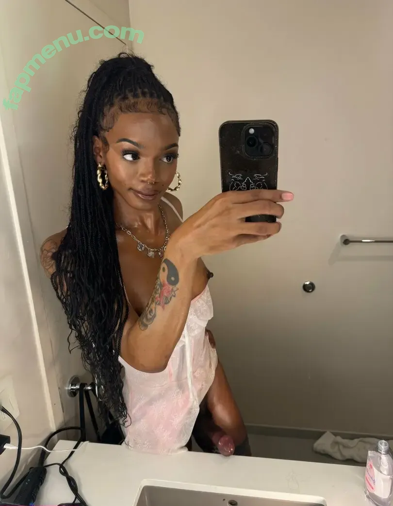 yomanwyae nude photo #0036 (yomanwyae)