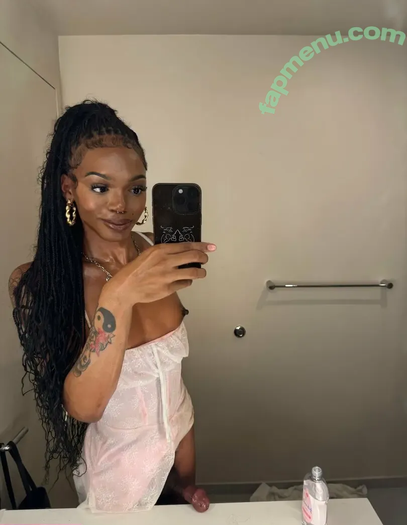 yomanwyae nude photo #0051 (yomanwyae)