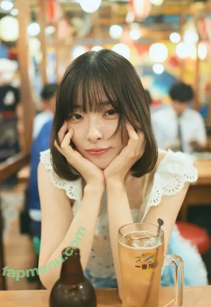 Yomicomichu_ nude photo #0004 (Yomicomichu_)