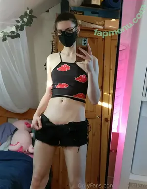 yona.mlem / ypol.eban.7 nude photo #0187