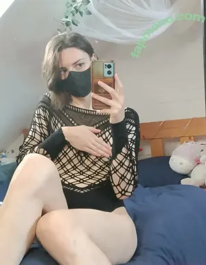 yona.mlem / ypol.eban.7 nude photo #0211