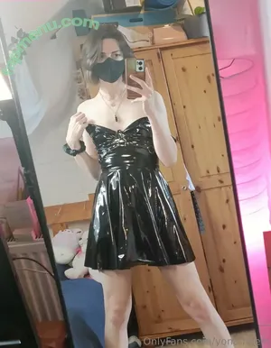 yona.mlem / ypol.eban.7 nude photo #0215