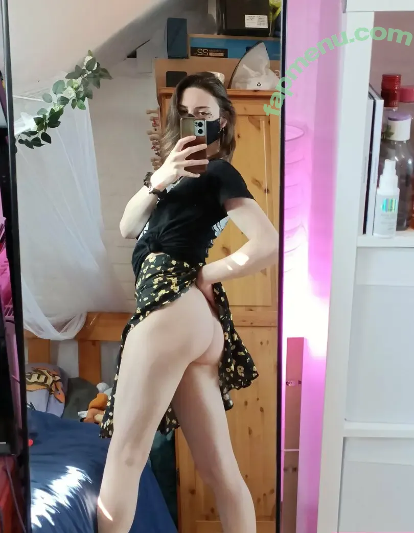 yona.mlem nude photo #0197 (ypol.eban.7)