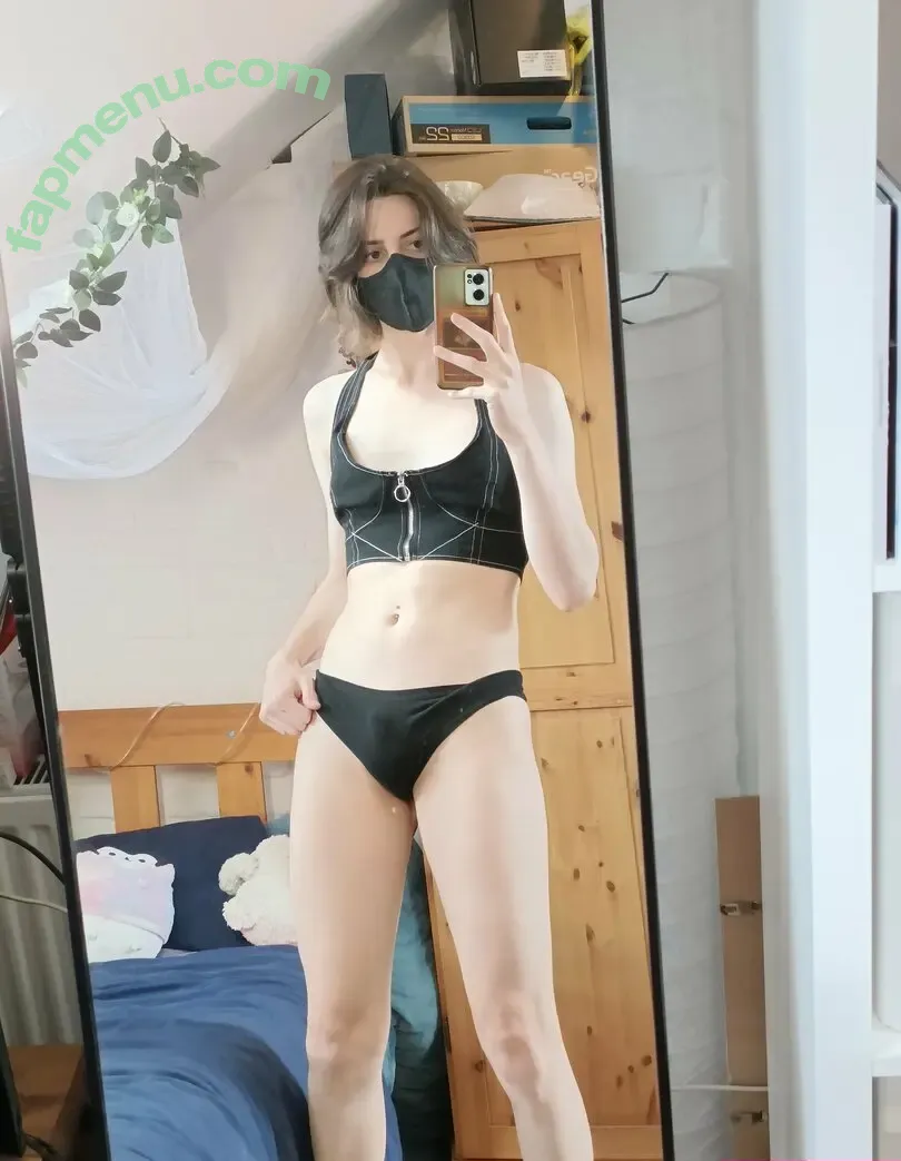 yona.mlem nude photo #0206 (ypol.eban.7)