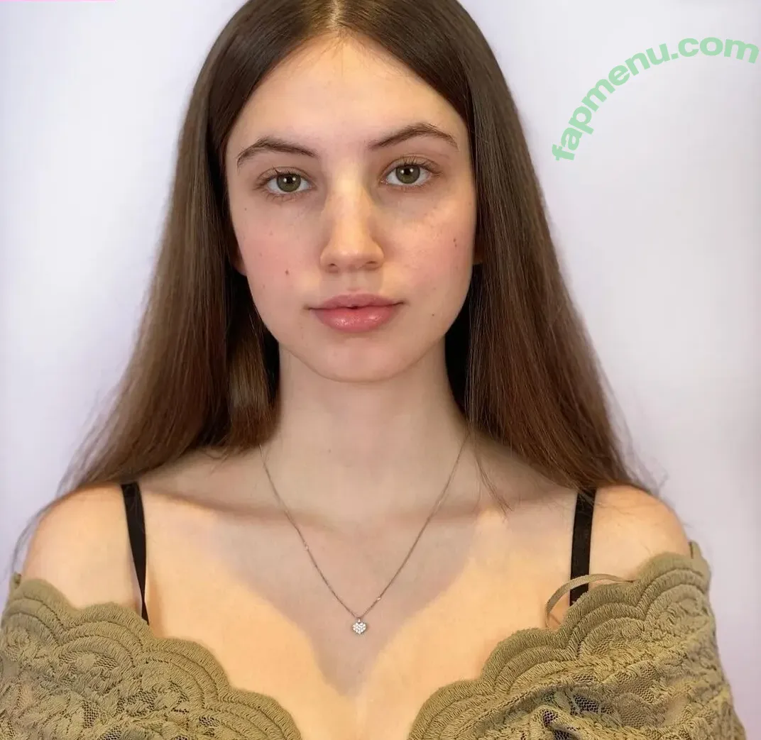 Yonca nude photo #0040 (YoncaHagen)