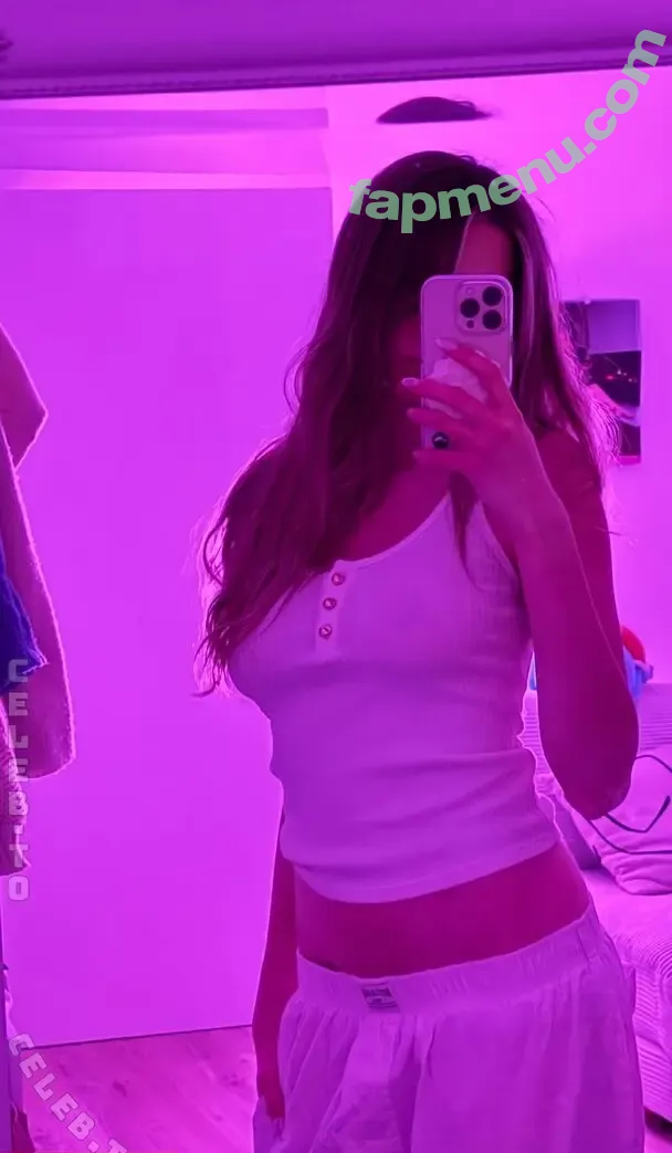 Yonca nude photo #0735 (YoncaHagen / Yxnca1 / yxnca)