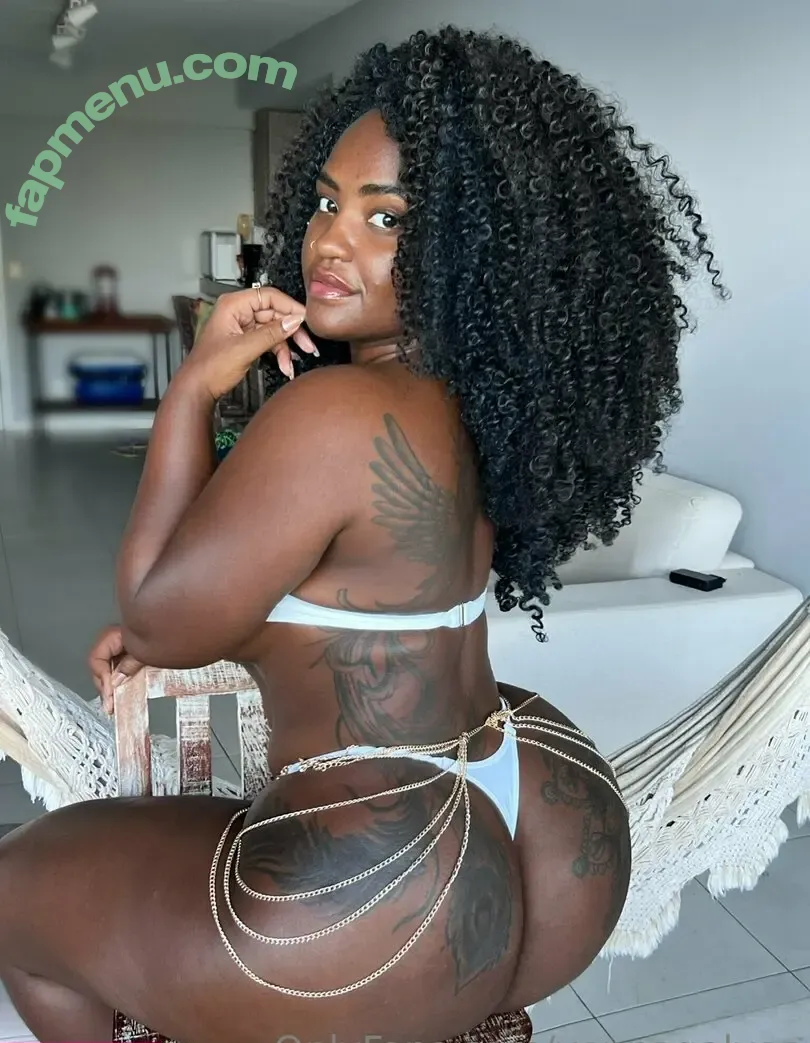 yonnagalvao nude photo #0005 (yonna.galvao)