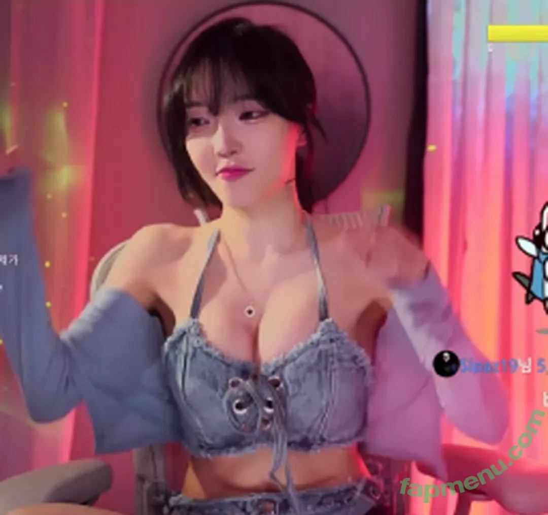 yoon_froggy nude photo #0123 (jhjjijji / korean streamer)