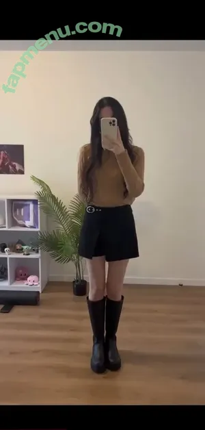 Yoona French Streamer / yoona_megami nude photo #0005