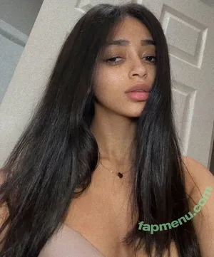  nude photo #0005