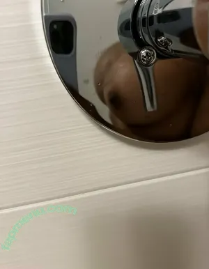 Yoshicakes / _YoshiG / battlerapper nude photo #0005