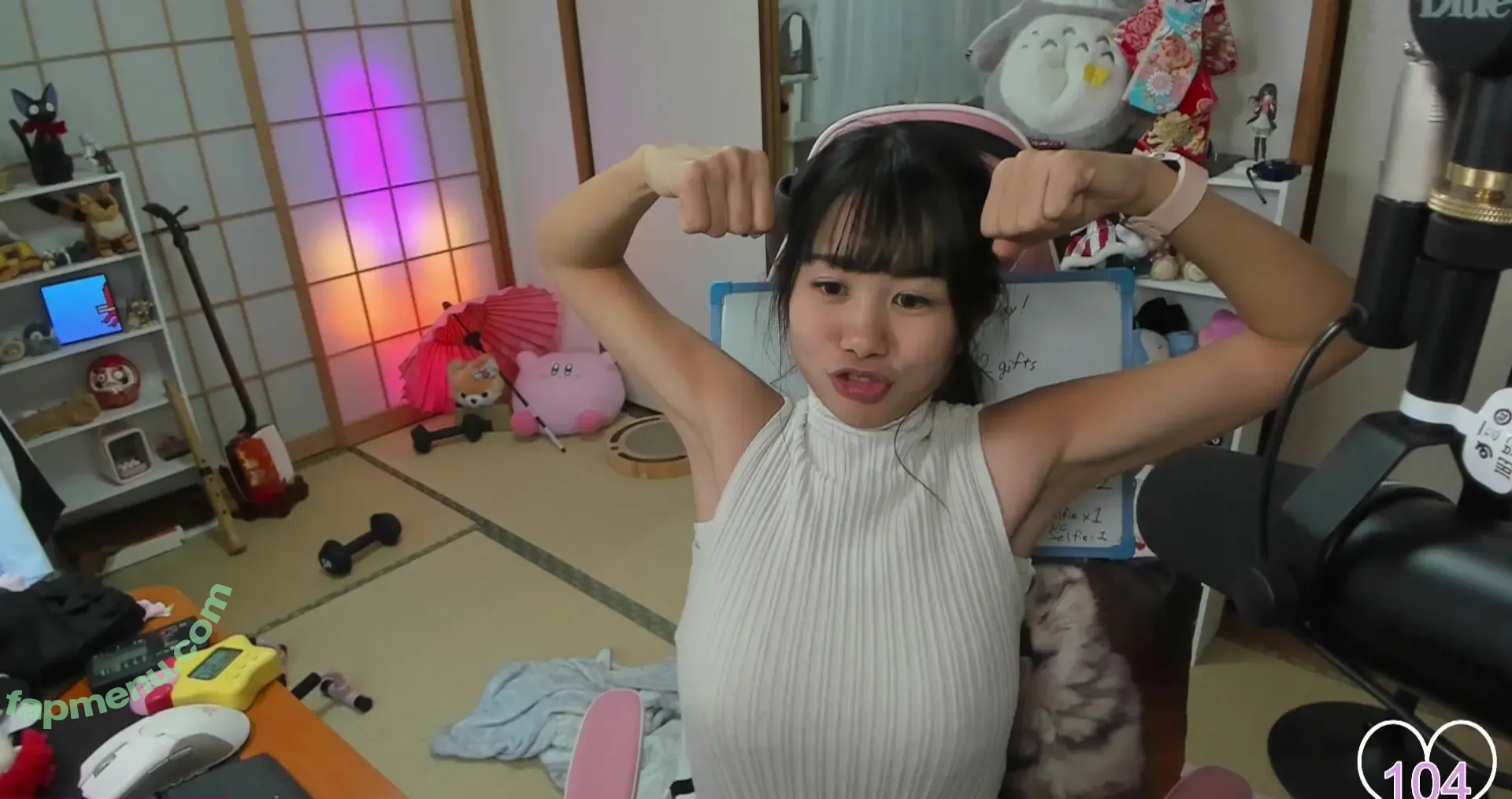Yoshimyan nude photo #0213 (tofumya / yoshimyann)