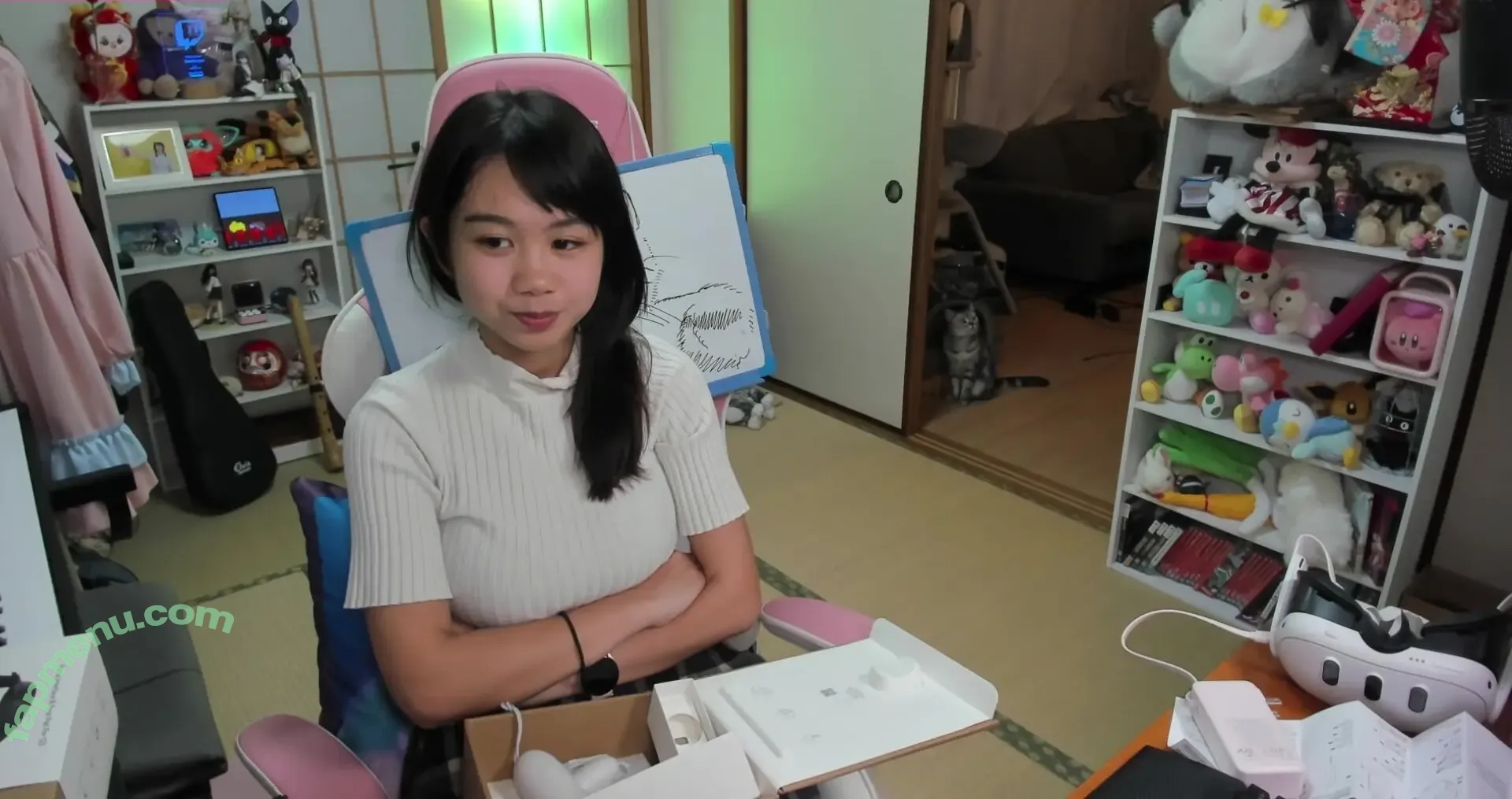 Yoshimyan nude photo #0303 (tofumya / yoshimyann)