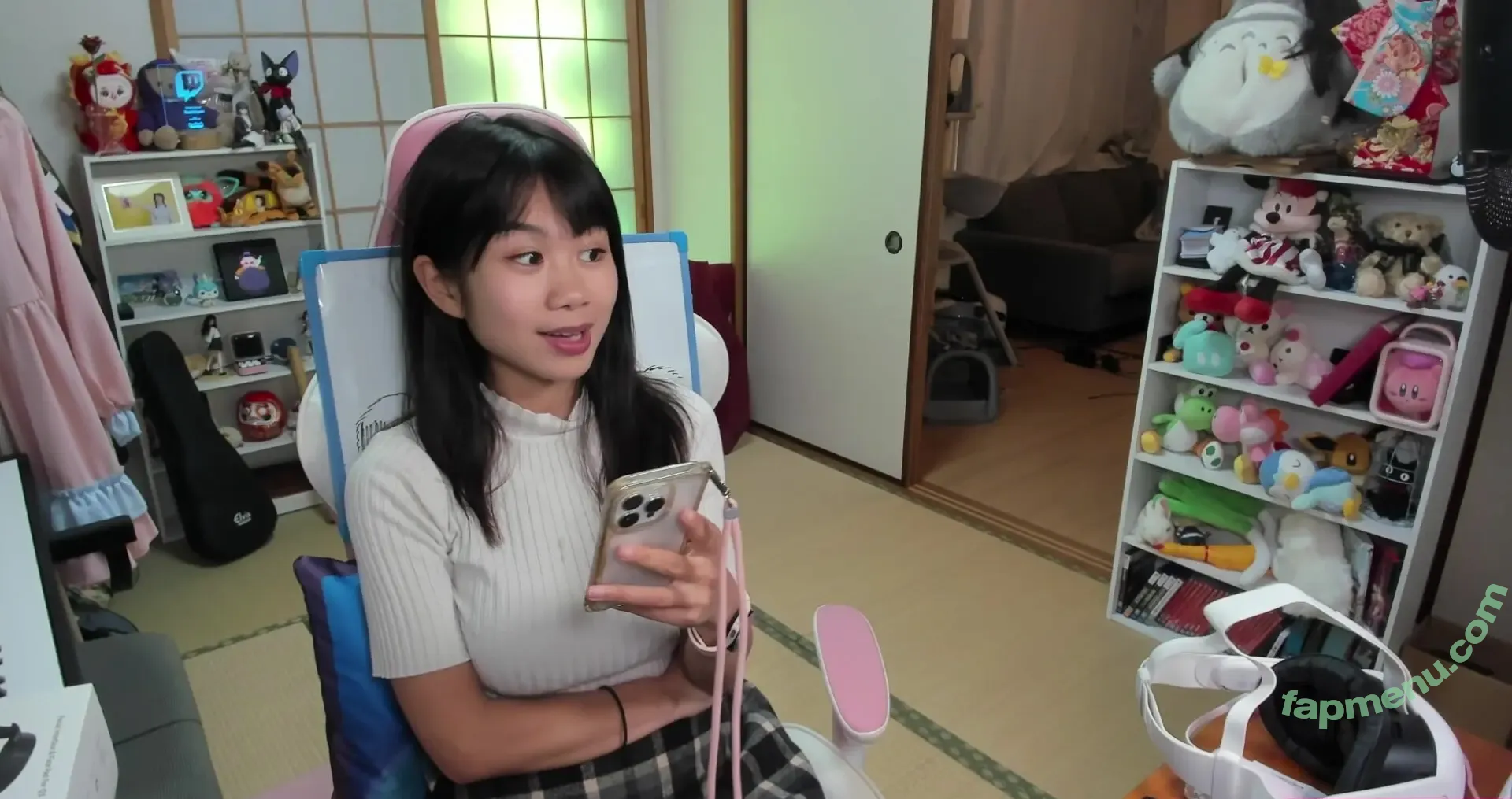 Yoshimyan nude photo #0314 (tofumya / yoshimyann)