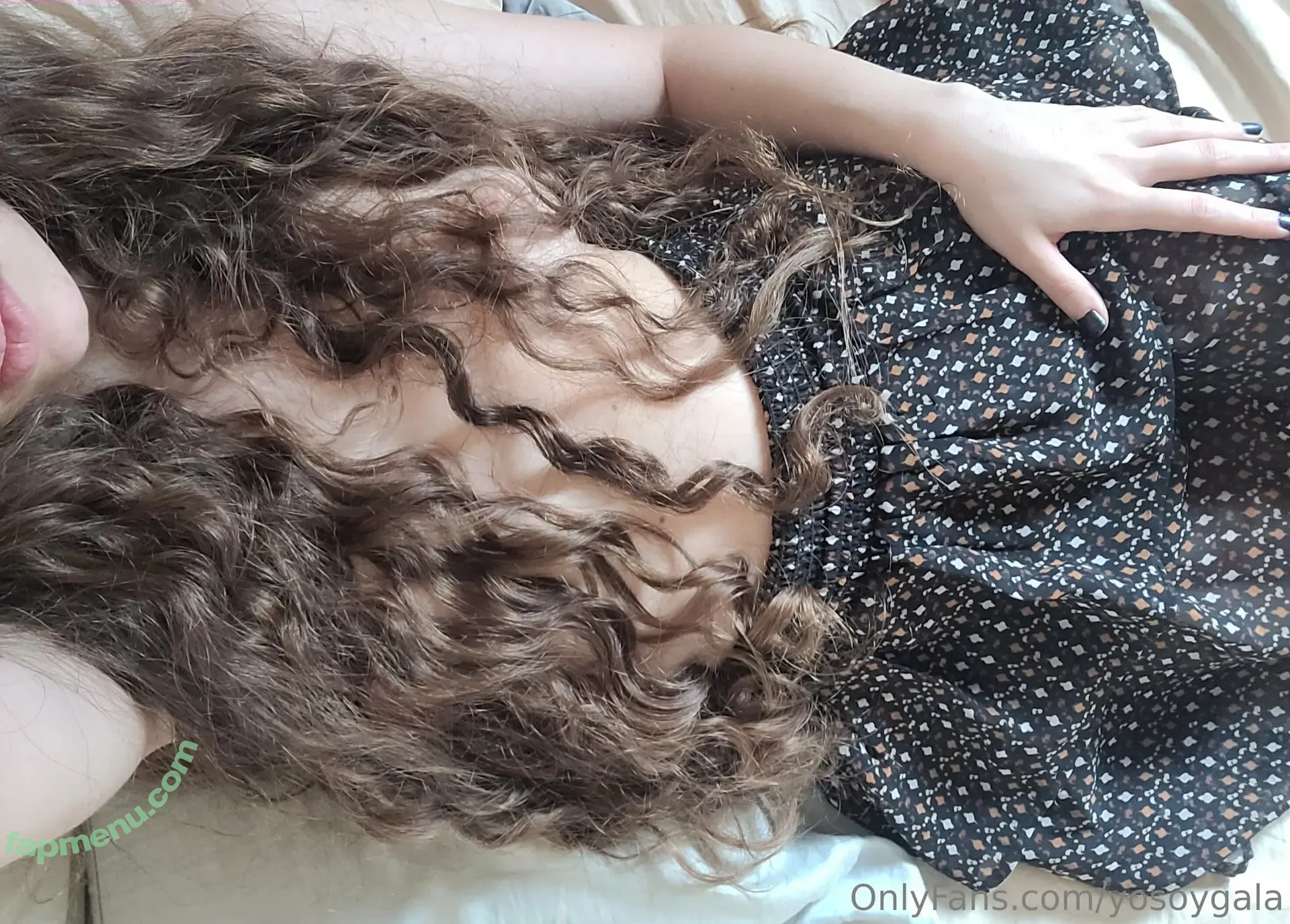 YoSoyGala nude photo #0056 (yosoygala__)