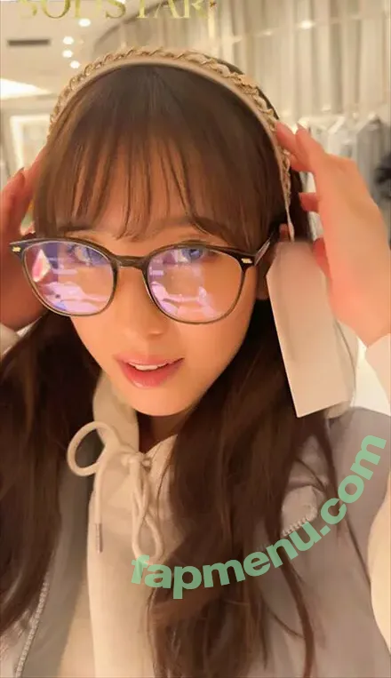 Yotsuha Kominato nude photo #0212 (YKm0529 / yotsuha_km0529)