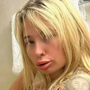  nude photo #0002