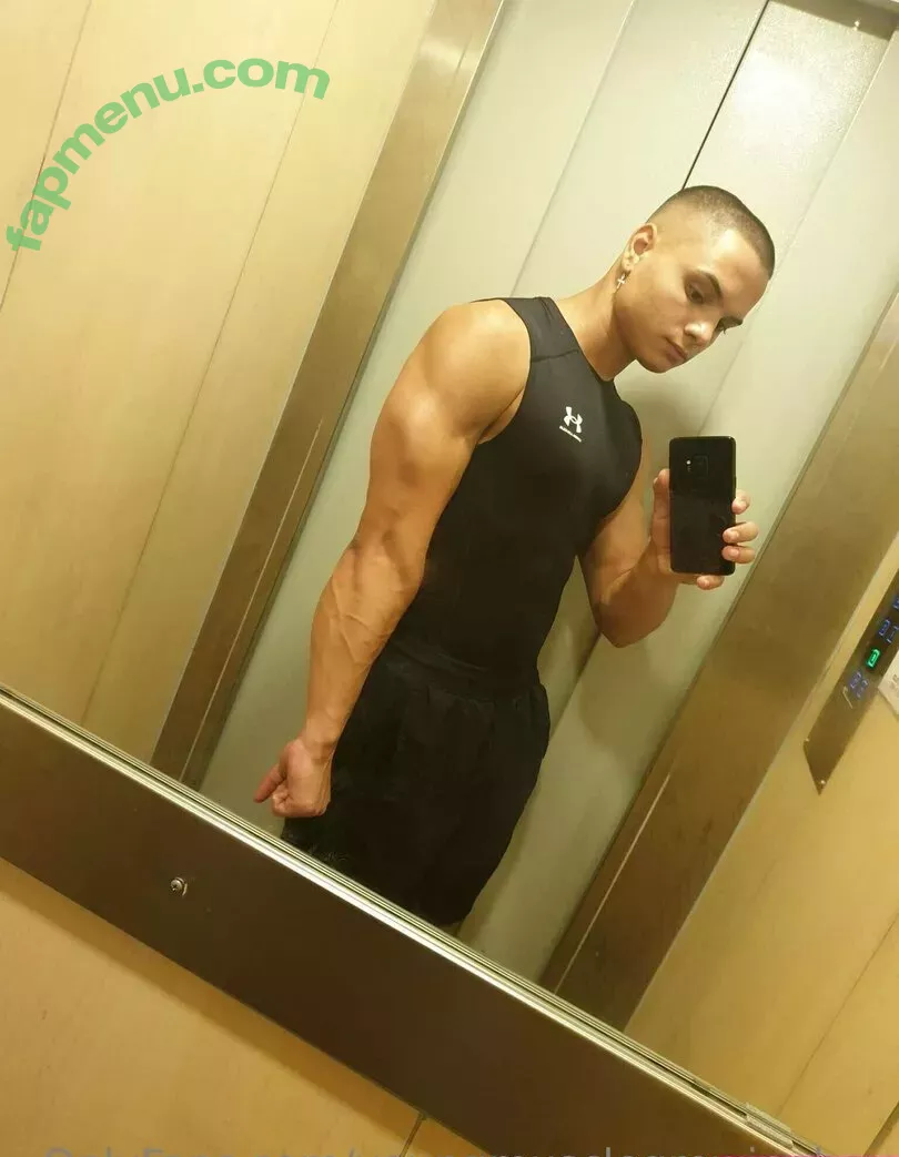 youngmusclegrowingboy nude photo #0020 (youngmusclegrowingboy)