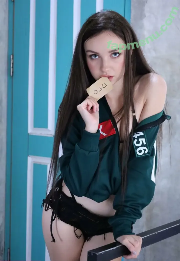 youngy.lizzy nude photo #0351 (Lizzy Youngy / lizz_youngy)