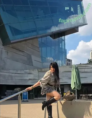 Youniklunatik nude photo #0271