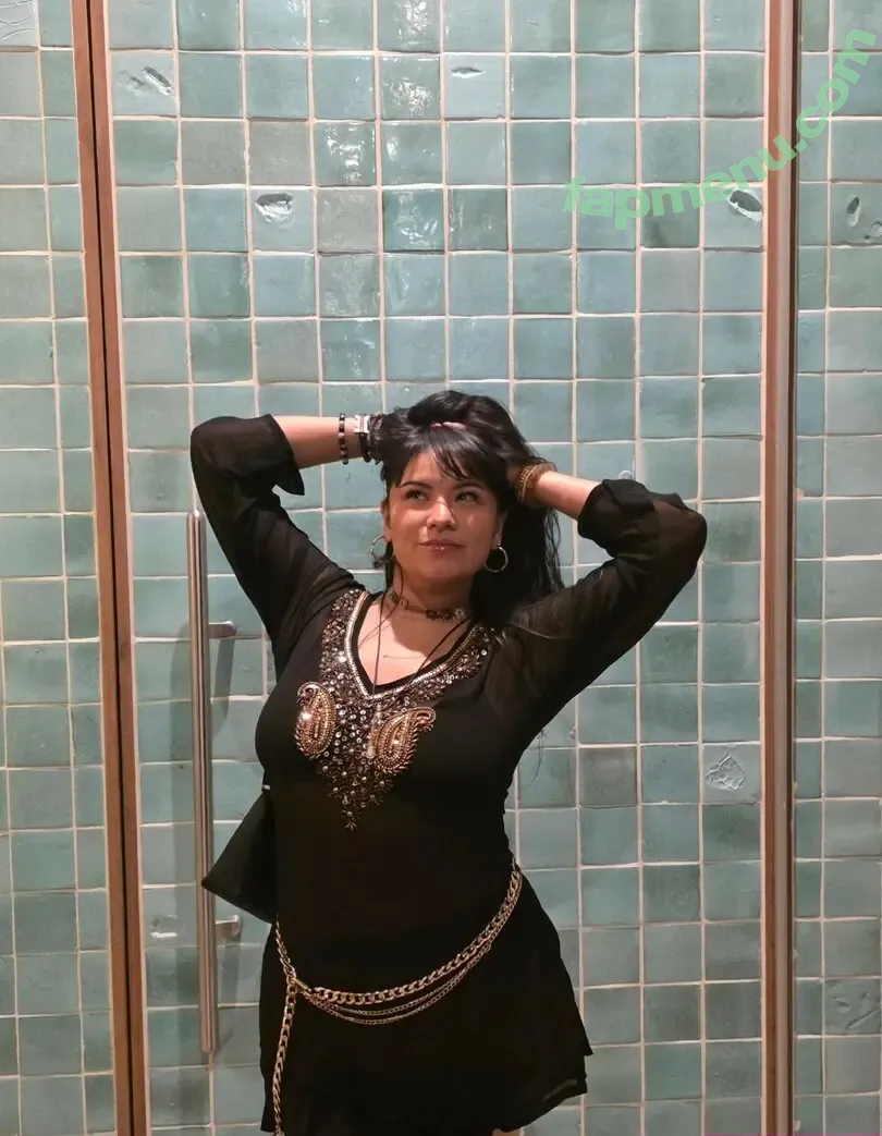 Youniklunatik nude photo #0264 (Youniklunatik)