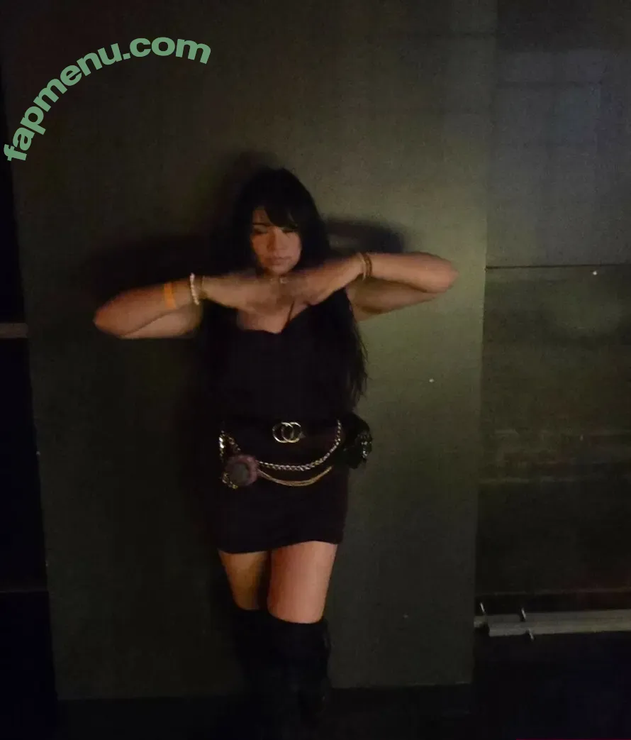 Youniklunatik nude photo #0270 (Youniklunatik)